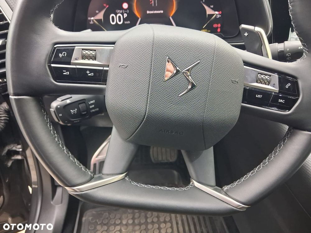 DS Automobiles DS 7 Crossback - 27