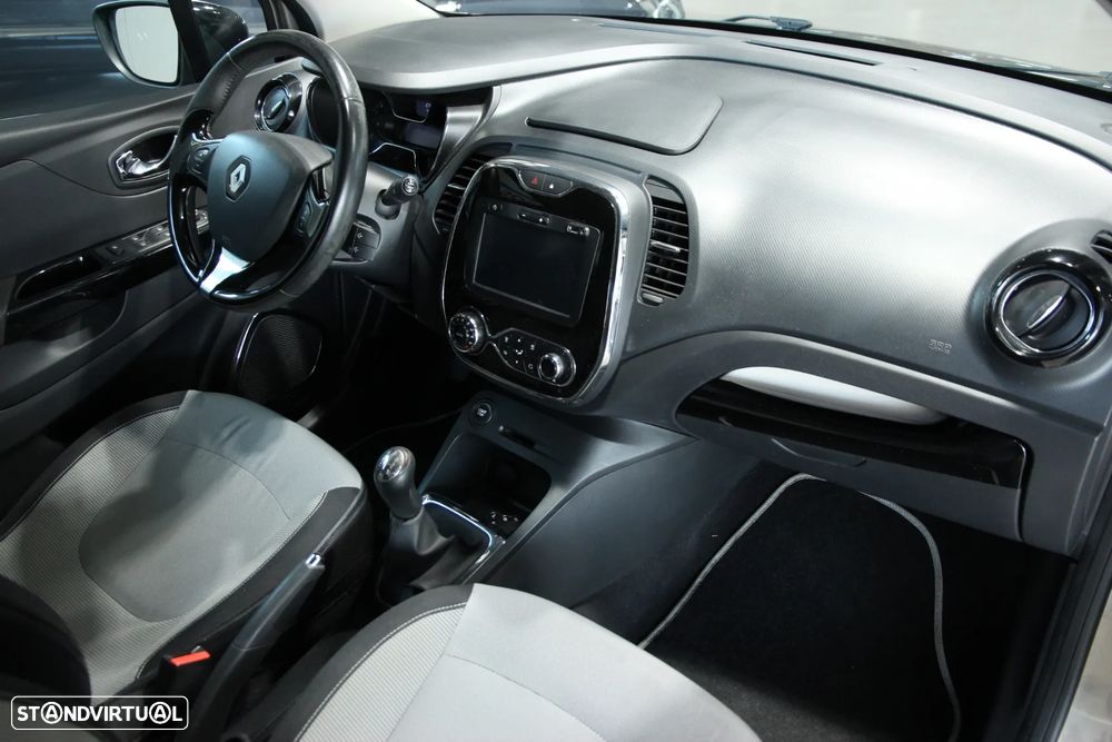 Renault Captur 0.9 TCE Exclusive - 10