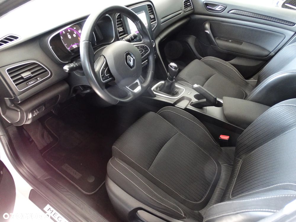 Renault Megane ENERGY TCe 100 INTENS - 38