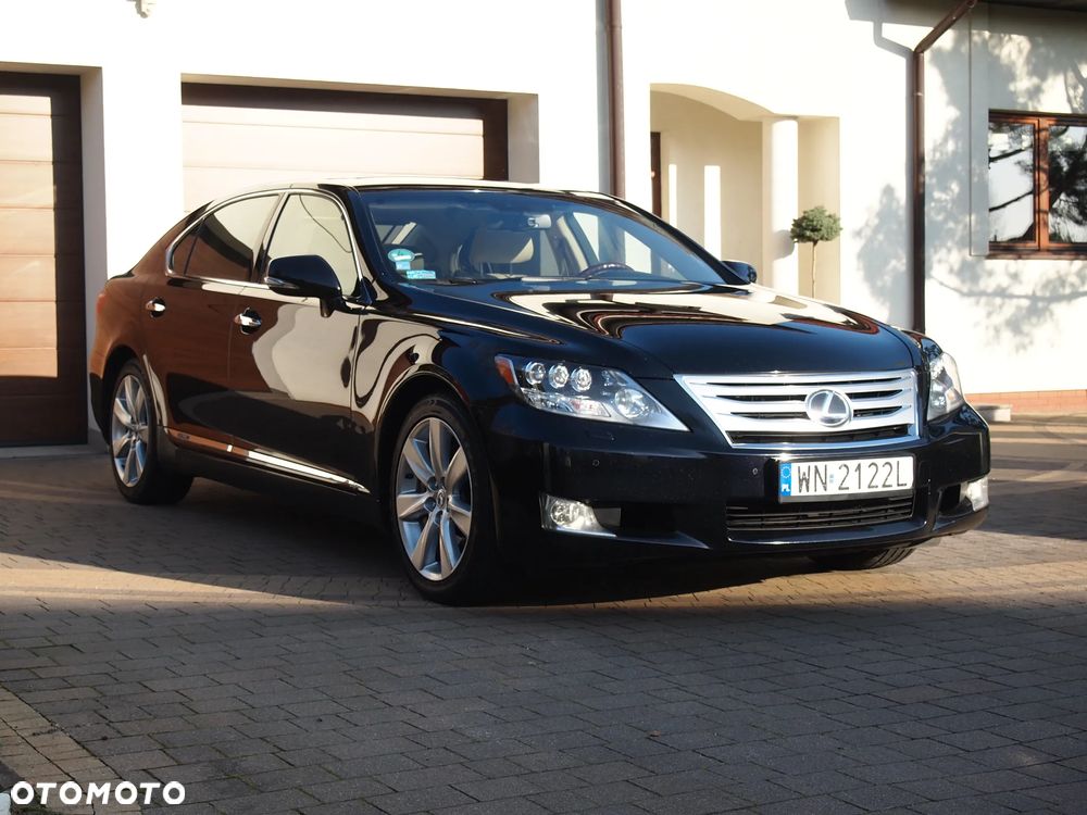 Lexus LS 600h L Superior - 1