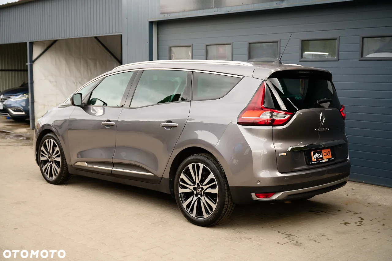 Renault Grand Scenic - 38