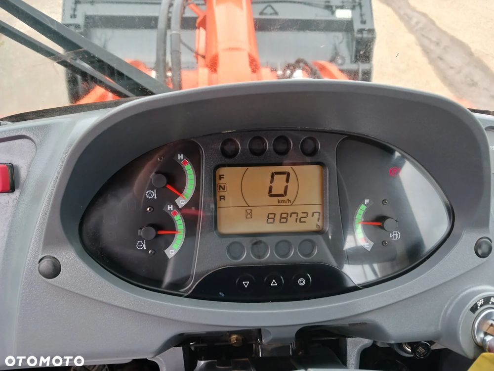 Hitachi ZW 150 - 36