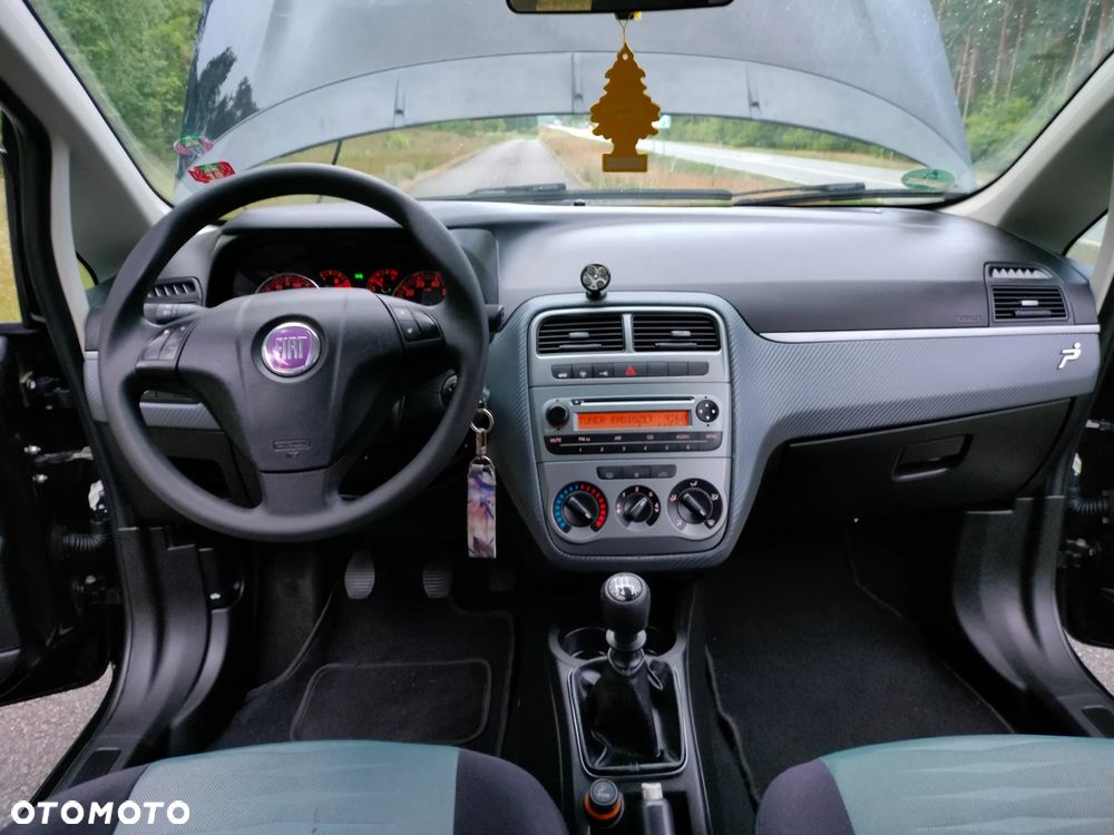 Fiat Grande Punto 1.4 8V - 18