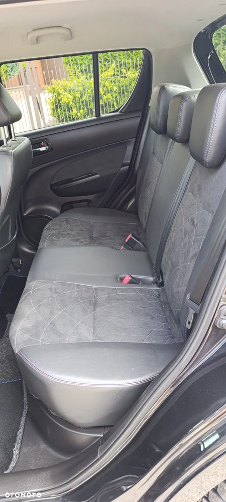 Suzuki Swift - 10