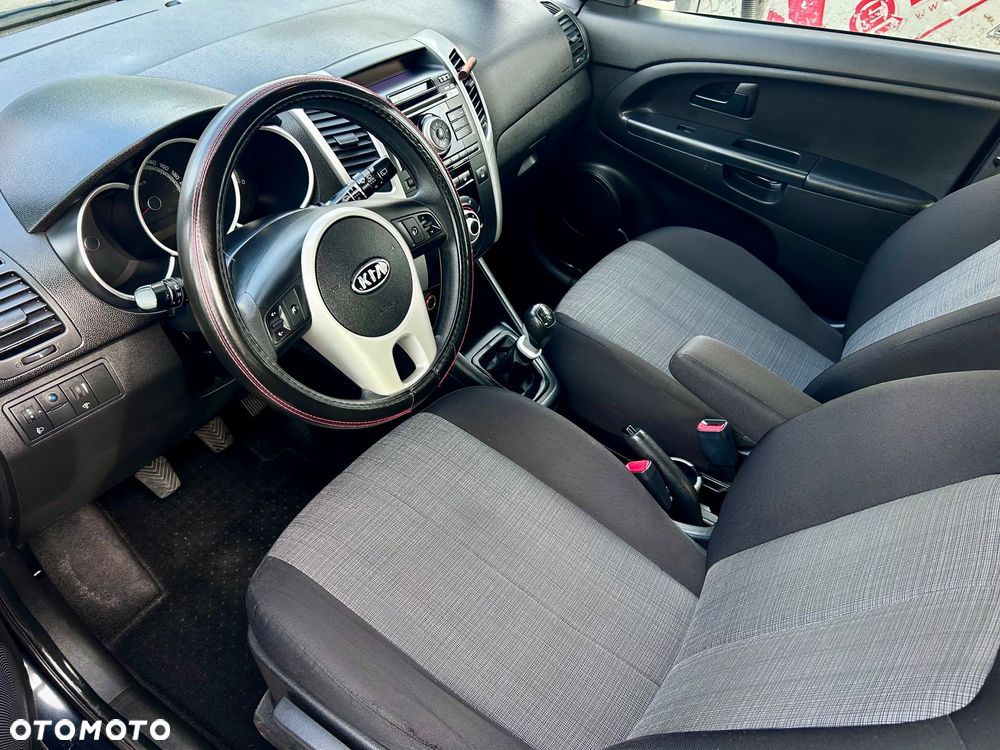 Kia Venga 1.4 S - 5