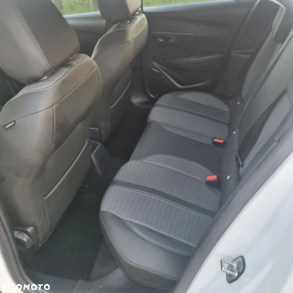 Peugeot 208 BlueHDi 100 Allure Pack - 10