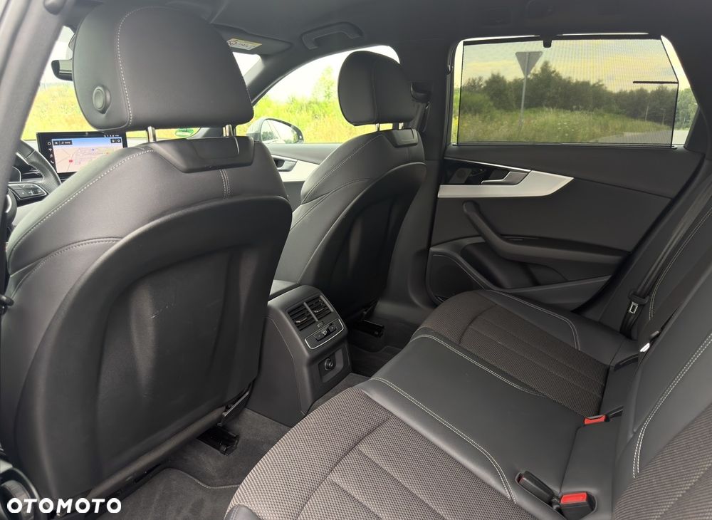 Audi A4 Avant 40 TDI mHEV S Line S tronic - 40