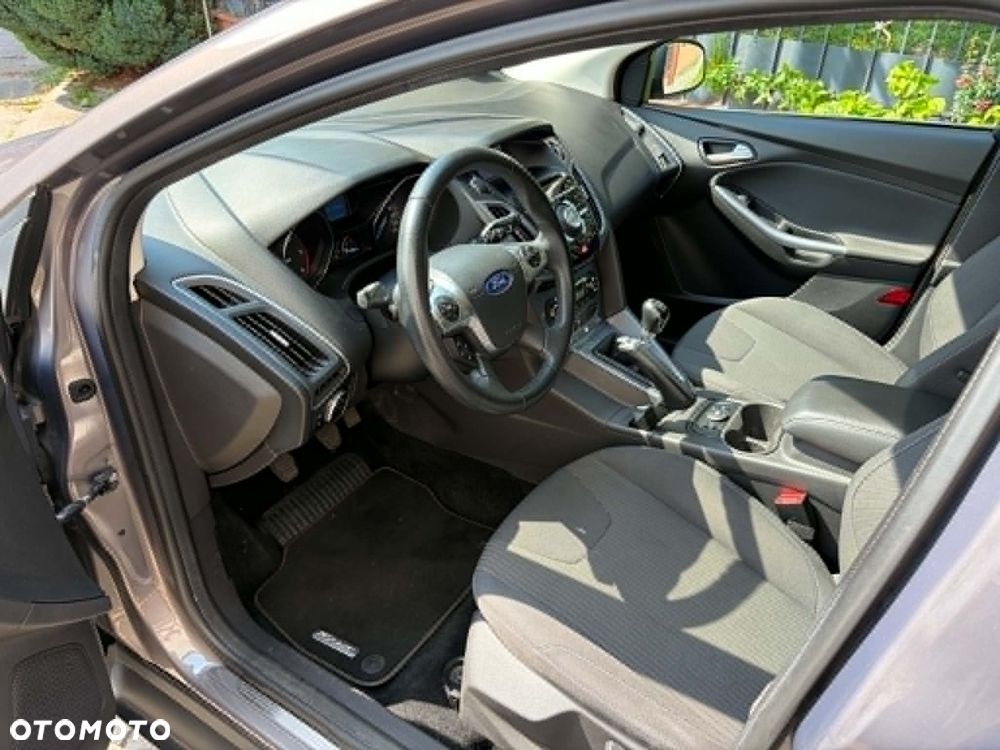 Ford Focus - 7