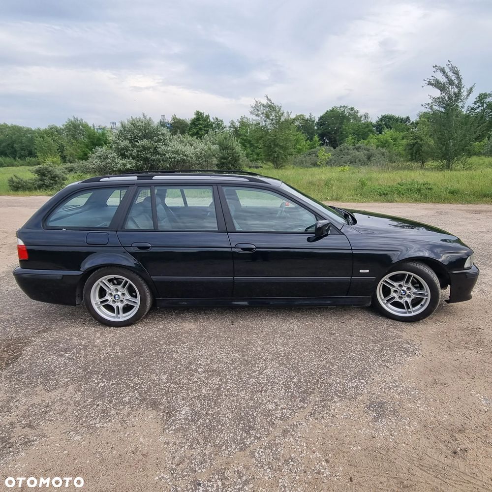 BMW Seria 5 525d - 6
