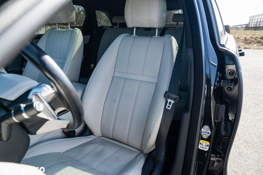 Land Rover Range Rover Velar - 25