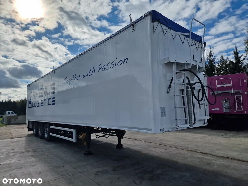Carnehl Ruchoma podłoga 92m3 2019 rok - 1