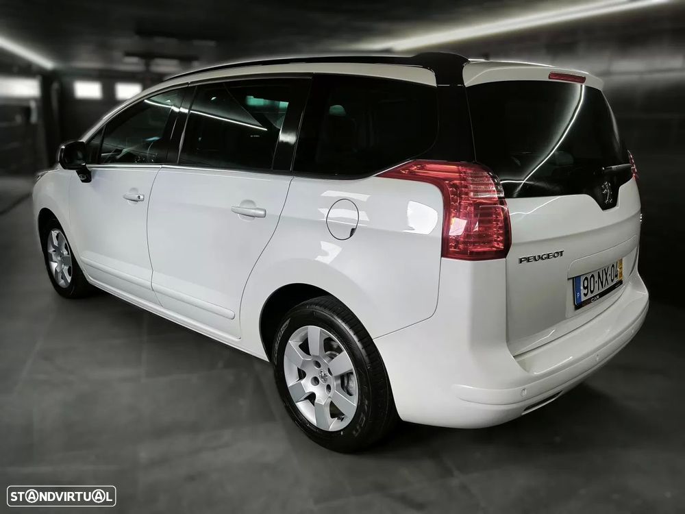 Peugeot 5008 1.6 E-HDi 5L Allure 2-Tronic - 13
