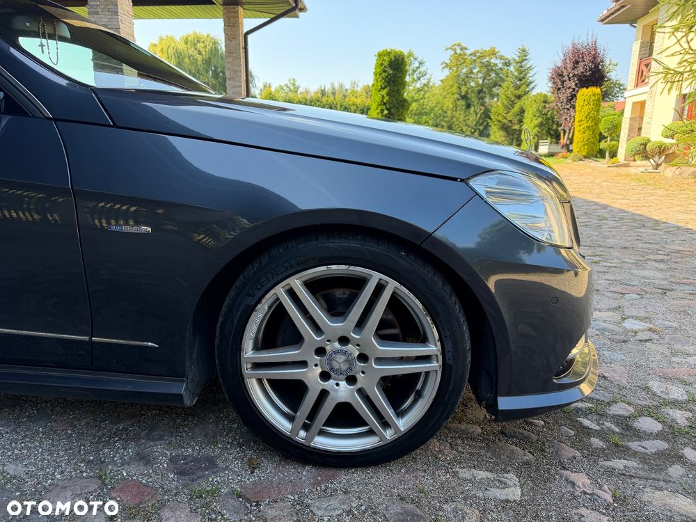 Mercedes-Benz Klasa E 250 BlueTEC 9G-TRONIC Avantgarde - 4
