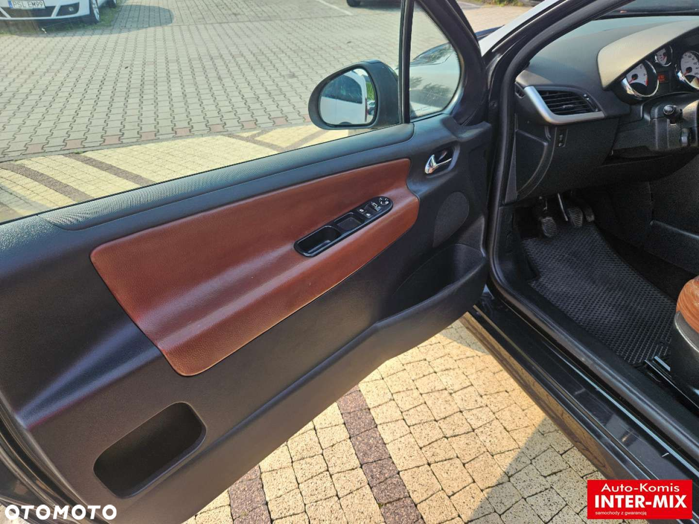 Peugeot 207 - 13