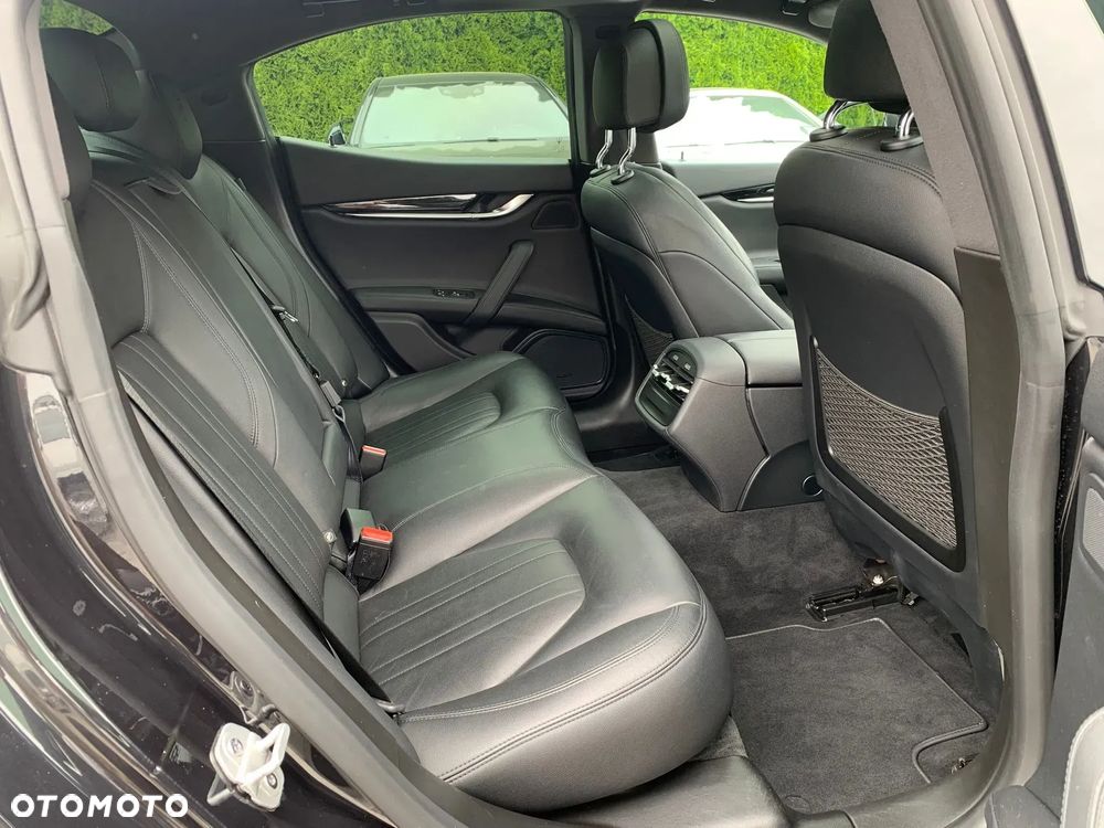 Maserati Ghibli S Q4 GranLusso - 23