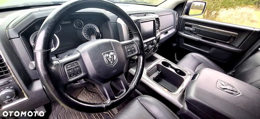 RAM 1500 1500 5.7 4x4 - 12