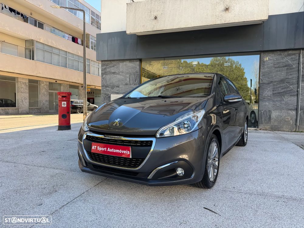 Peugeot 208 1.2 PureTech Style - 4