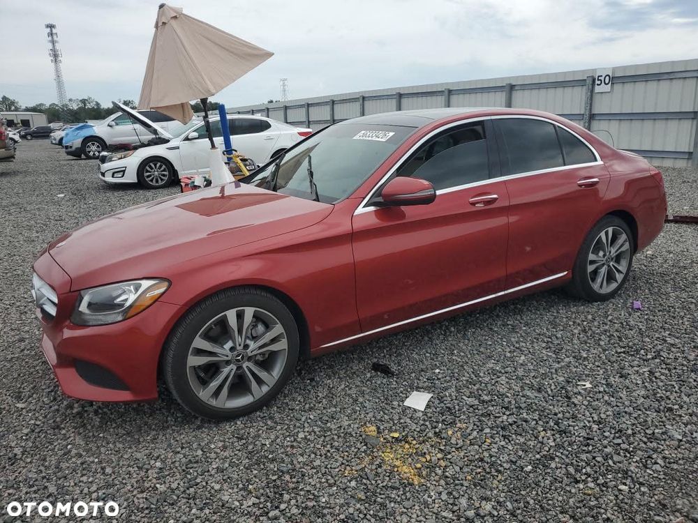 Mercedes-Benz Klasa C 300 9G-TRONIC - 1