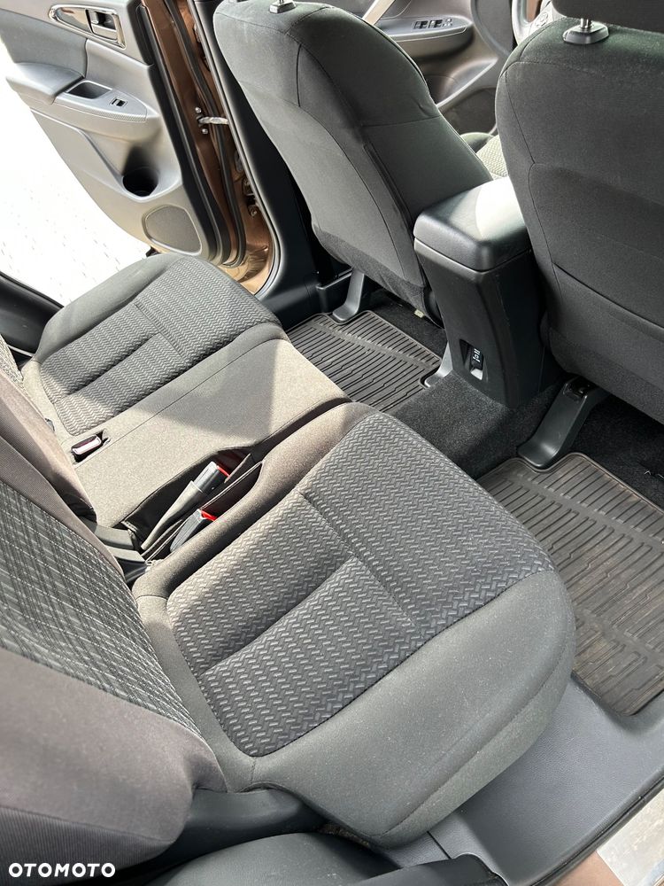 Mitsubishi Eclipse Cross - 10