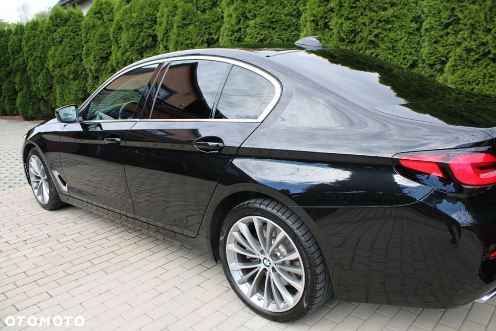BMW Seria 5 520d xDrive MHEV Luxury Line - 31