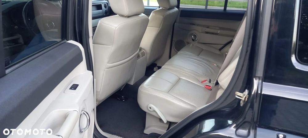 Jeep Commander 4.7 Automatik - 14