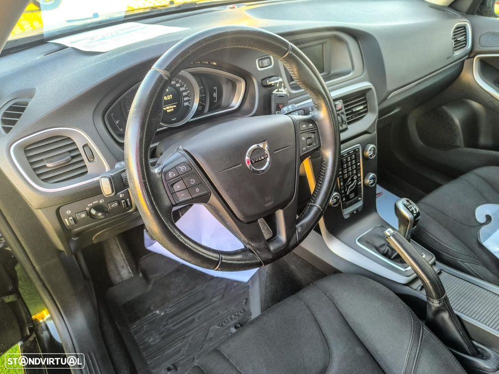 Volvo V40 2.0 D2 Kinetic - 11