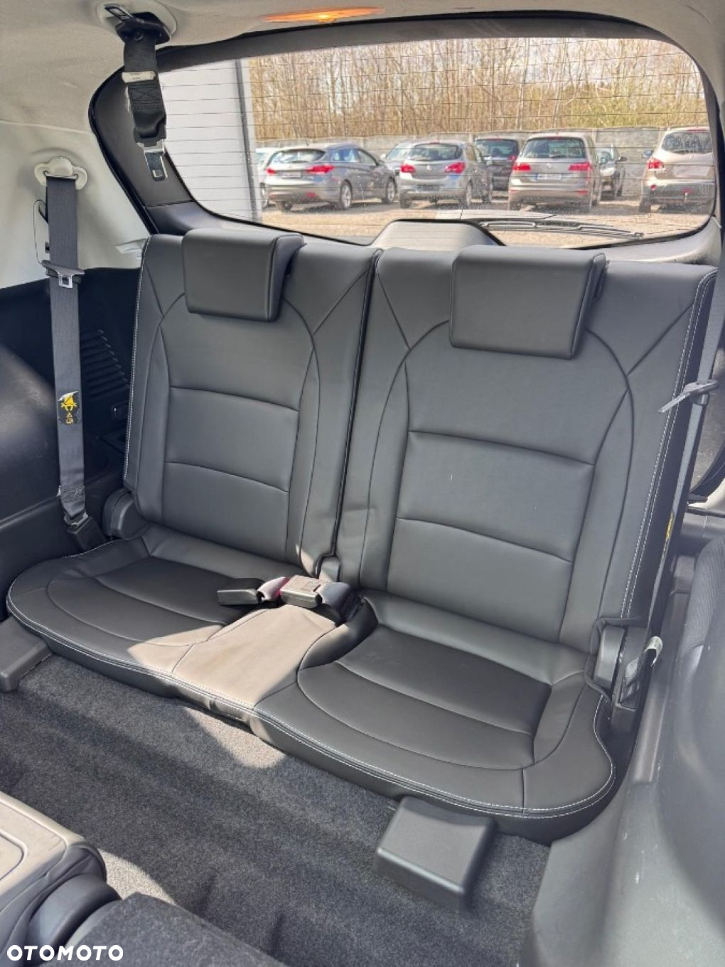 Nissan Qashqai+2 - 20