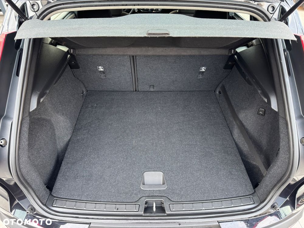 Volvo XC 40 T3 Inscription - 25