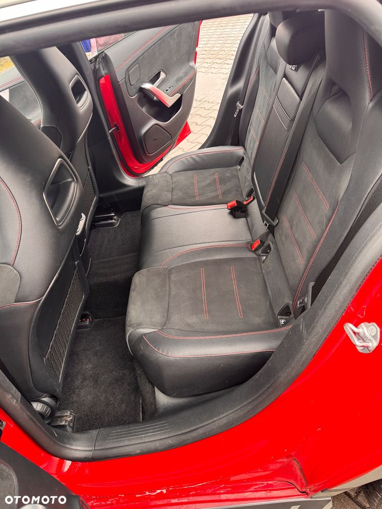 Mercedes-Benz CLA 200 d AMG Line 8G-DCT - 7
