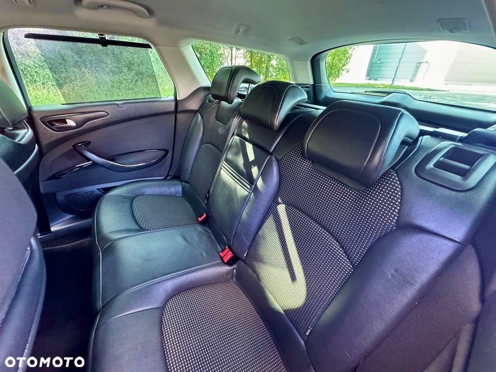Citroën C5 HDi 165 FAP Exclusive - 32