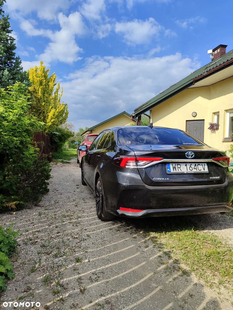 Toyota Corolla - 4