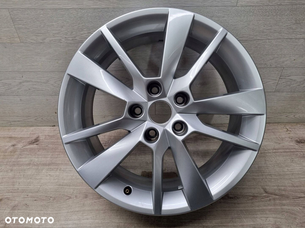 Felga Skoda Octavia Mk3 5E 7Jx17H2 Et49 5x112 5E0601025BG