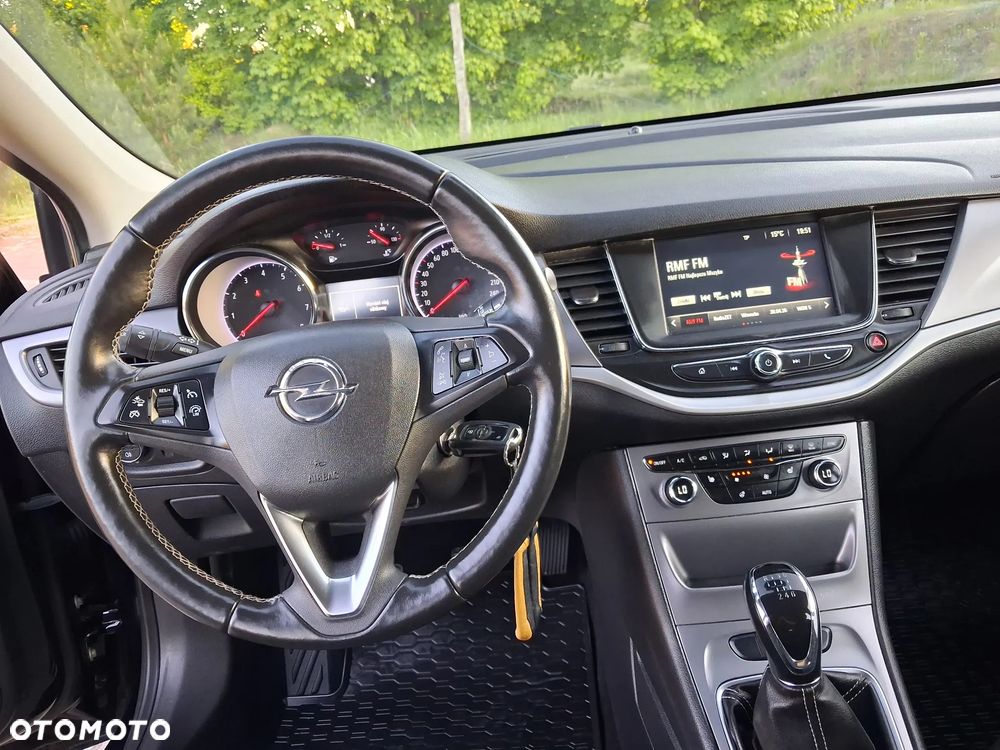 Opel Astra - 17