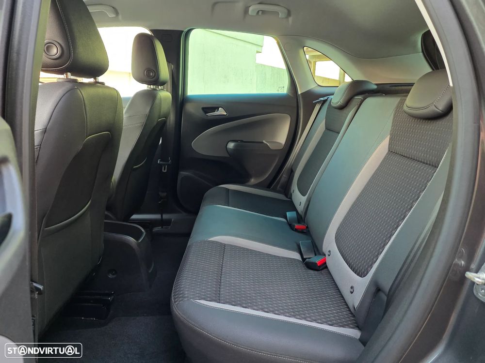 Opel Crossland X 1.2 Innovation - 23