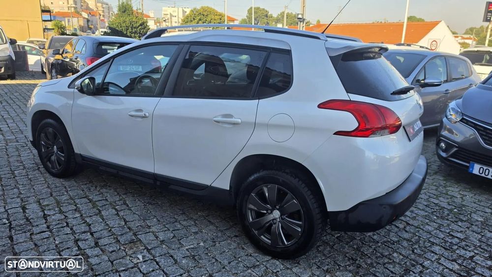 Peugeot 2008 1.6 e-HDi Allure - 9