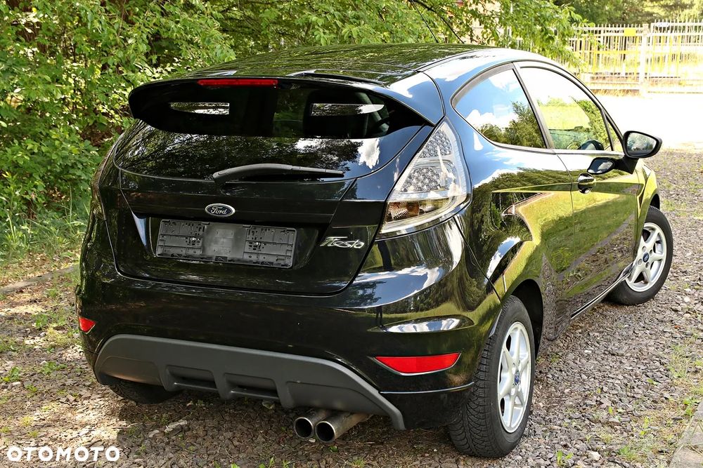 Ford Fiesta 1.4 Sport - 26