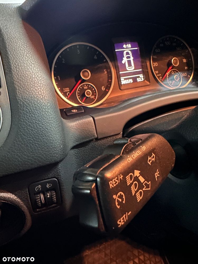 Volkswagen Tiguan 2.0 TDI DPF 4Motion Track & Field - 27