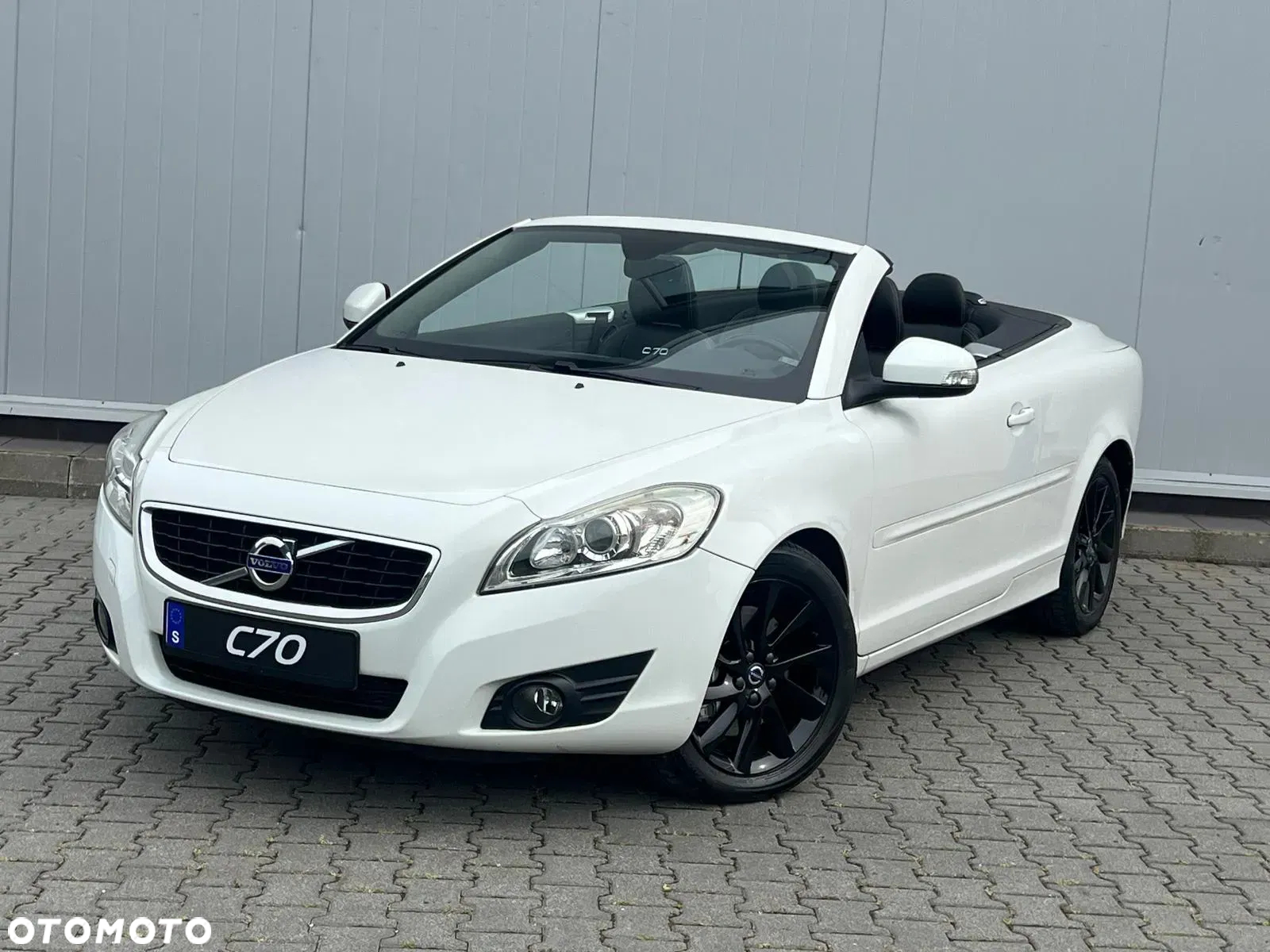 Volvo C70 D4 Momentum - 12