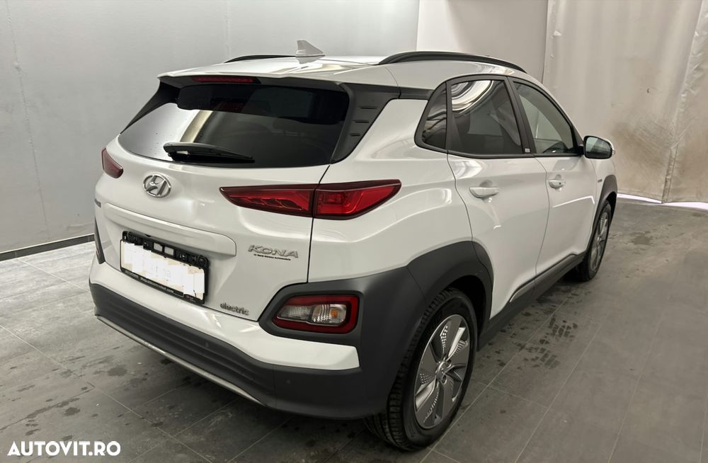 Hyundai KONA EV Style - 3