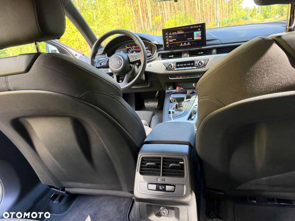 Audi A4 Avant 35 TFSI mHEV S Line S tronic - 18