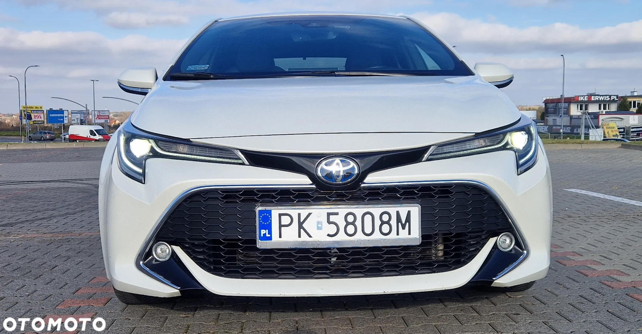 Toyota Corolla - 2
