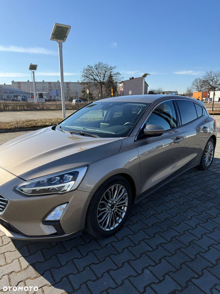 Ford Focus 1.0 EcoBoost Titanium Business - 12