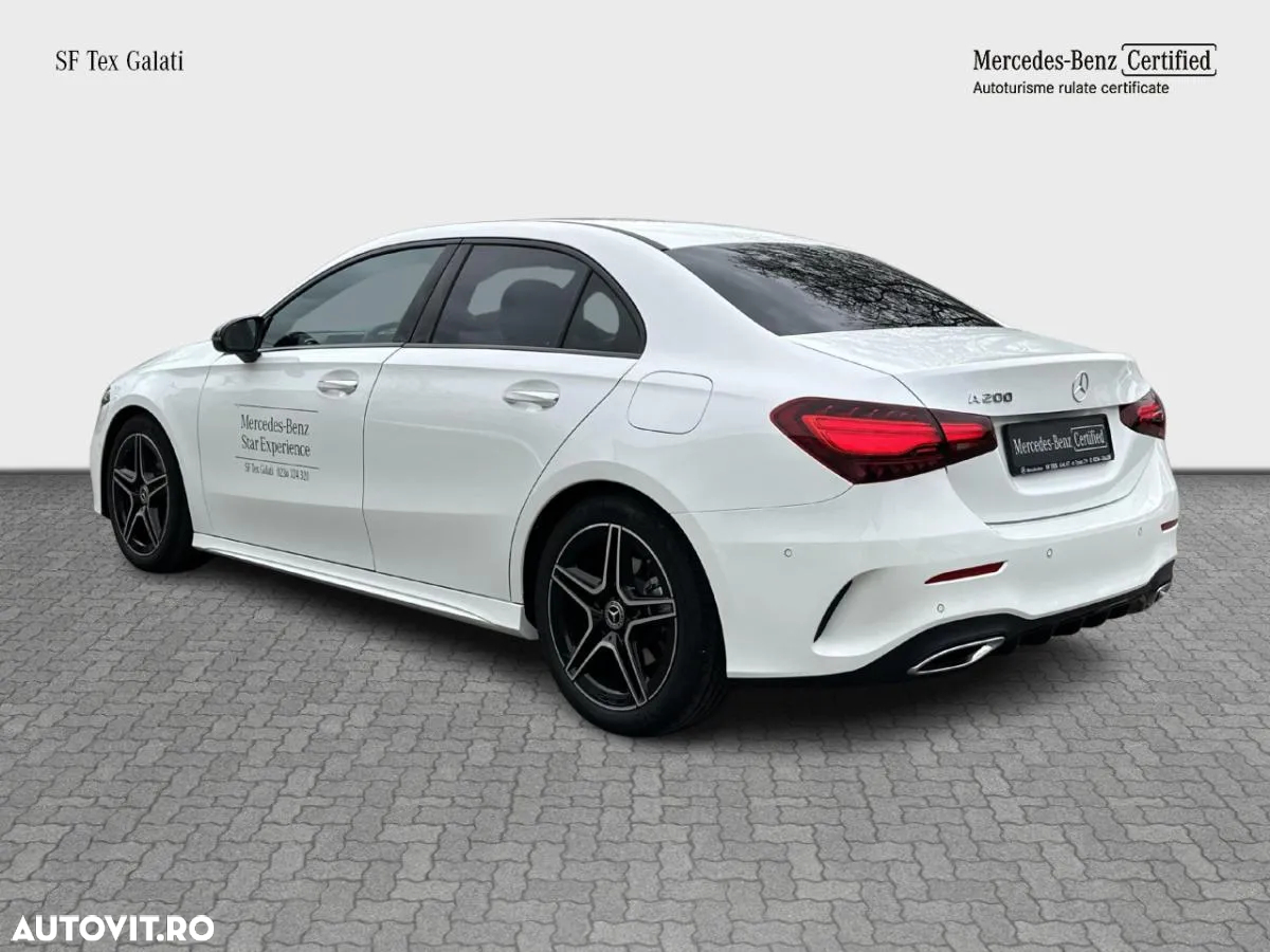 Mercedes-Benz A 200 MHEV 7G-DCT Sedan - 16