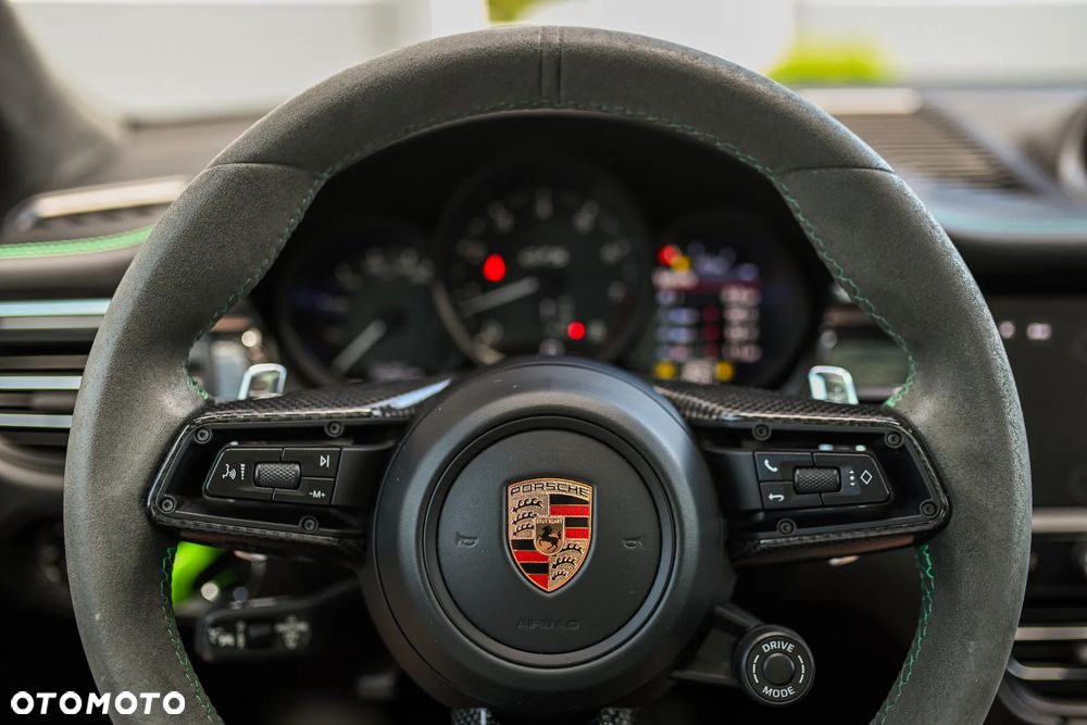 Porsche Macan - 21