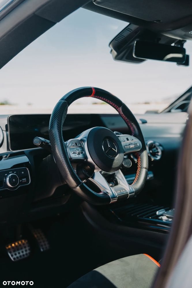 Mercedes-Benz CLA AMG 45 S 4-Matic+ Street Style 8G-DCT - 8