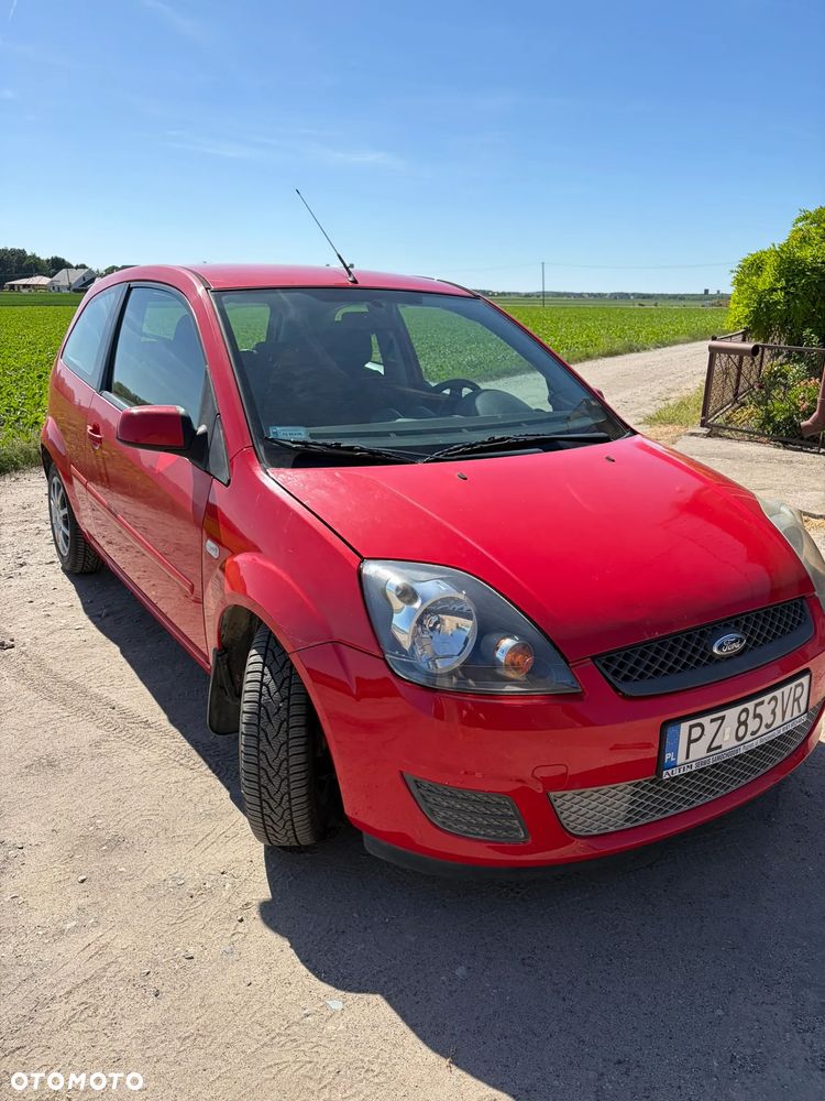 Ford Fiesta - 10