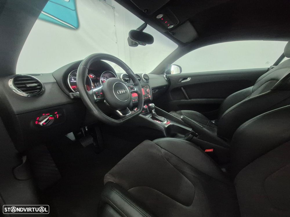 Audi TT Coupé 2.0 TDI quattro S tronic - 14