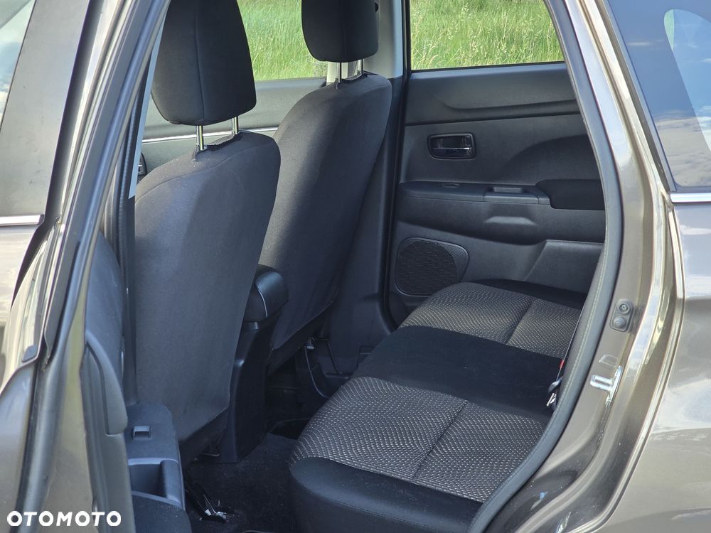 Mitsubishi ASX 1.6 Active - 19