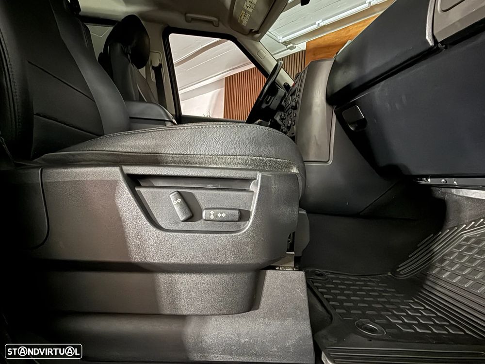 Land Rover Discovery 2.7 TD V6 HSE Auto. - 29