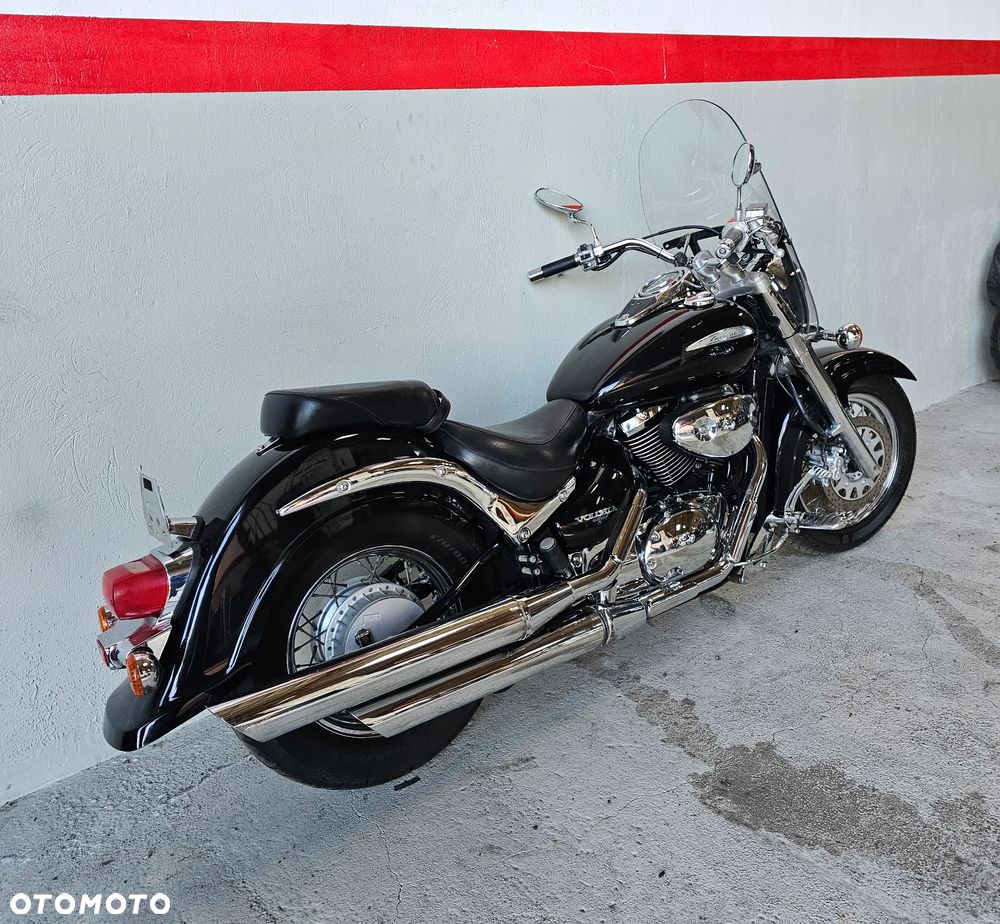 Suzuki VL 800 Volusia - 8